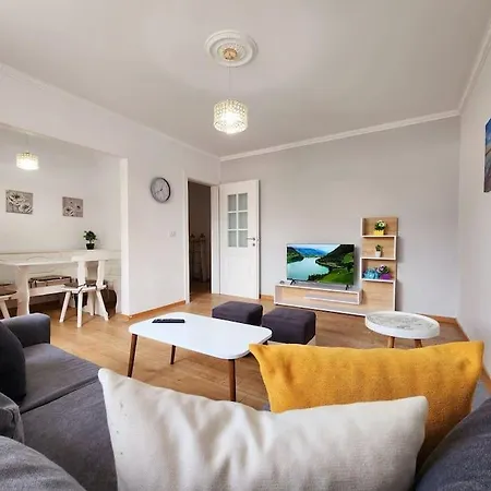 21 Flat W 24h Self Check In Apartment